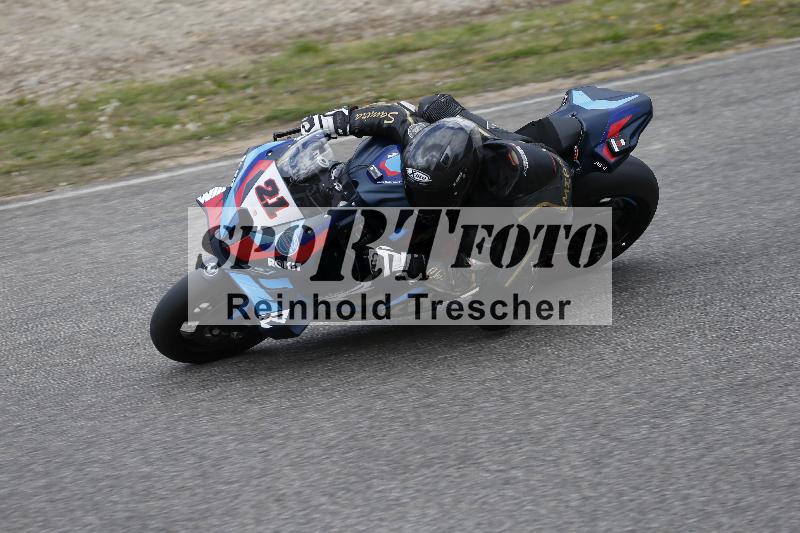 /09 19.04.2026  Caremotion get faster ADR/Gruppe rot/21